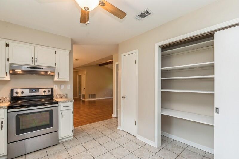 COUNTRYVIEW ESTATES - Residential
