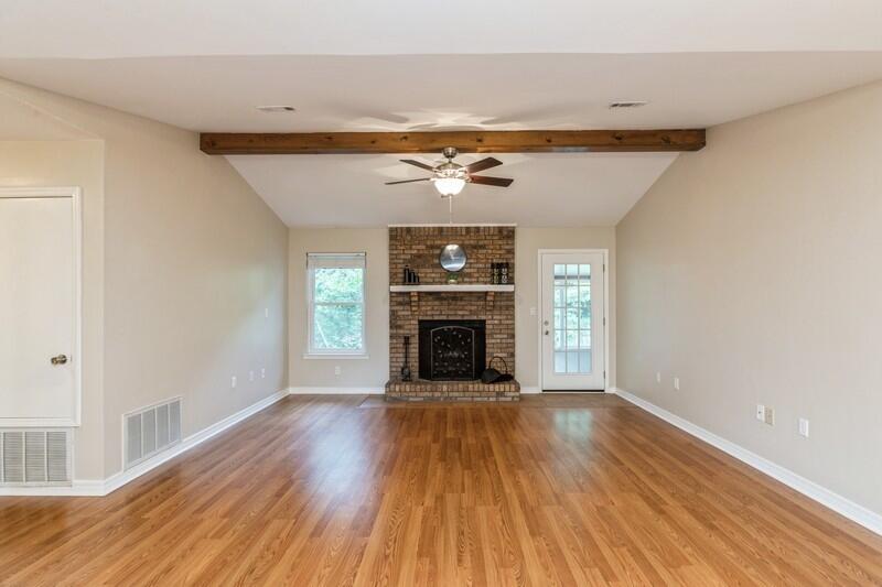 COUNTRYVIEW ESTATES - Residential