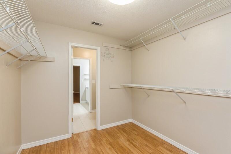 COUNTRYVIEW ESTATES - Residential