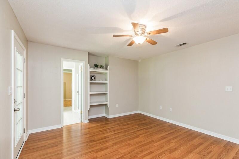 COUNTRYVIEW ESTATES - Residential