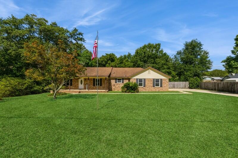 Location is key! This ready-to-move-in home is situated in Southwest Crestview, easily accessible from 85 South, avoiding the usual traffic delays.The interior of this charming brick home has been professionally painted. It features a family room with a beamed vaulted ceiling and a wood-burning fireplace. The kitchen boasts stainless steel appliances, ample cabinetry, and two large pantries, complemented by a 16 x 10 dining area.The spacious primary bedroom includes a large walk-in closet, while the en suite bathroom offers double vanities and a generous shower. Both the primary bedroom and family room provide access to a 260 sq ft screened back porch. On the opposite side of the house, there are two additional bedrooms with deep closets and a full bathroom.Parking is