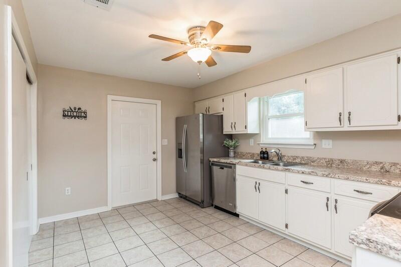 COUNTRYVIEW ESTATES - Residential
