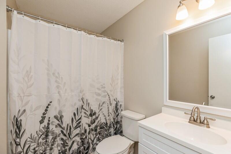 COUNTRYVIEW ESTATES - Residential