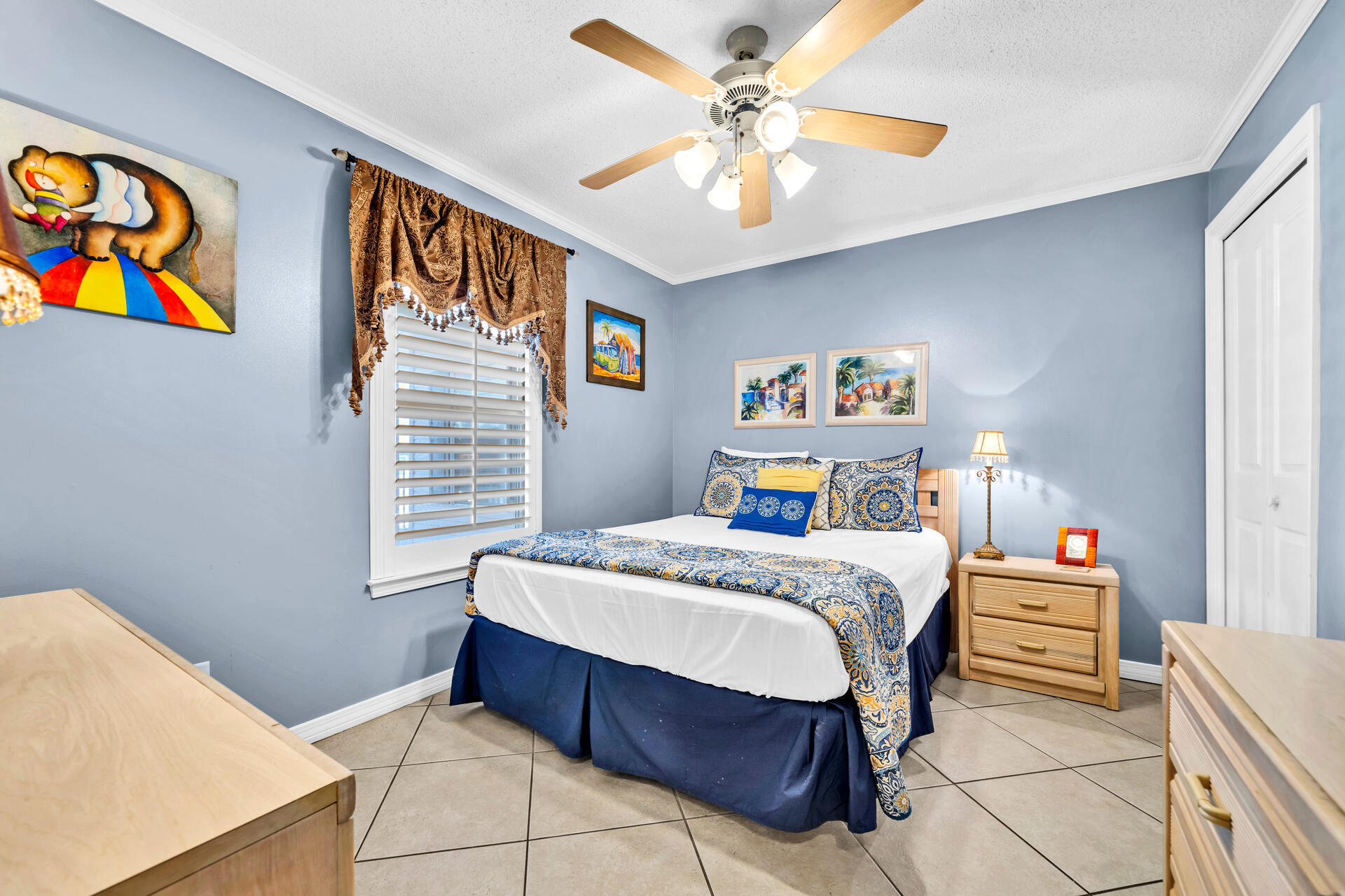 GRAND CARIBBEAN WEST CONDO - Residential