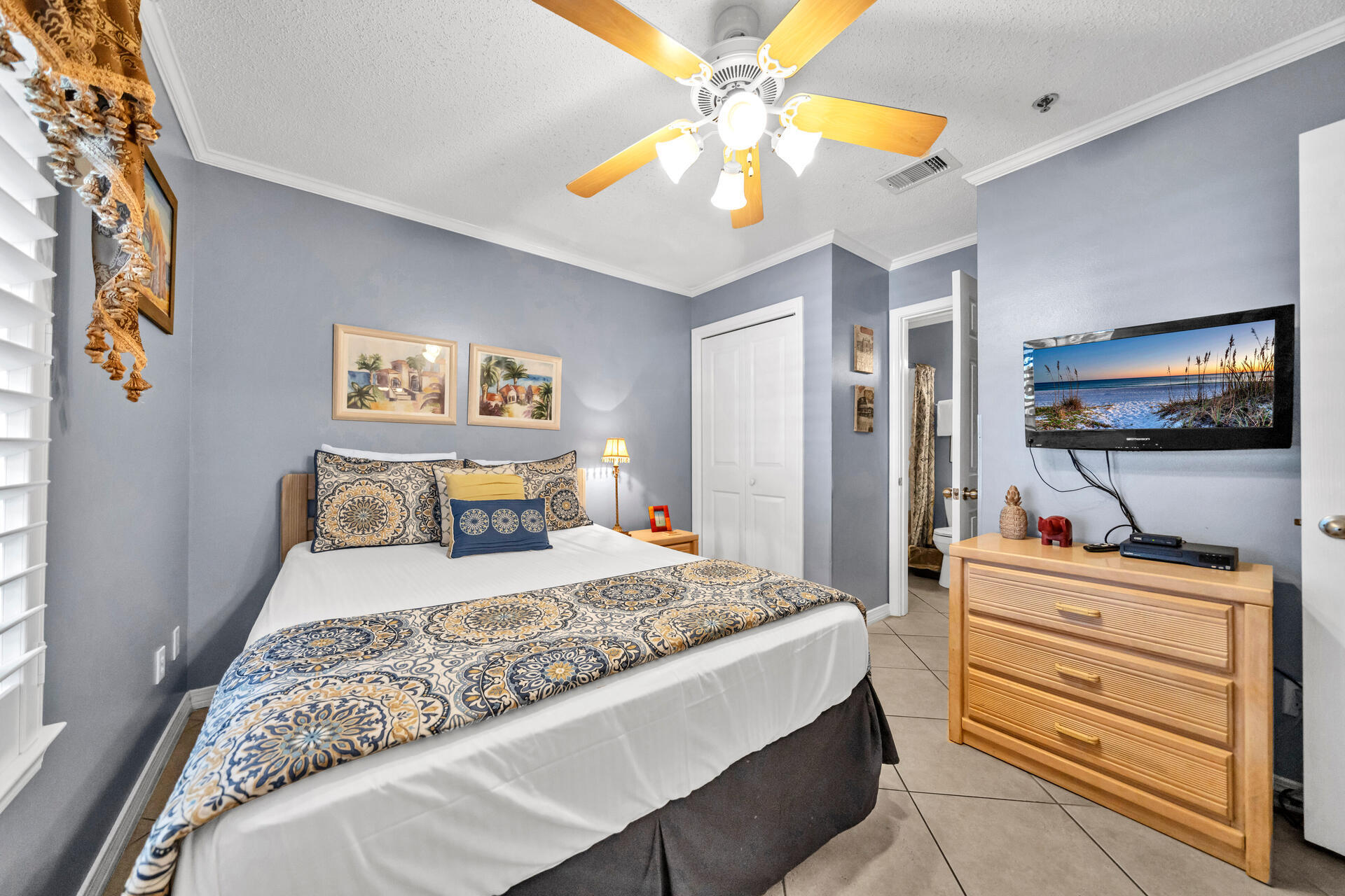GRAND CARIBBEAN WEST CONDO - Residential