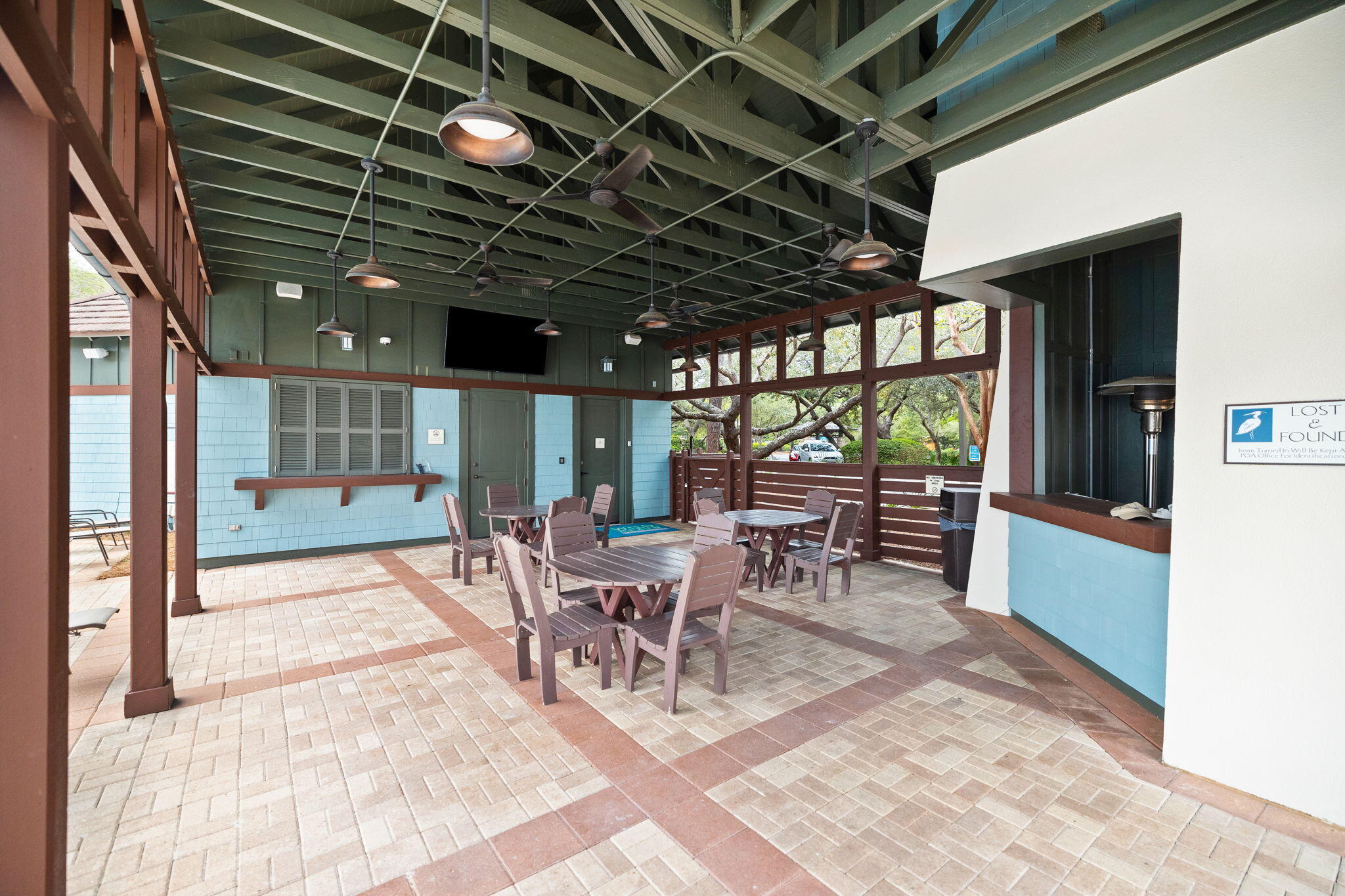 Wild Heron - Residential