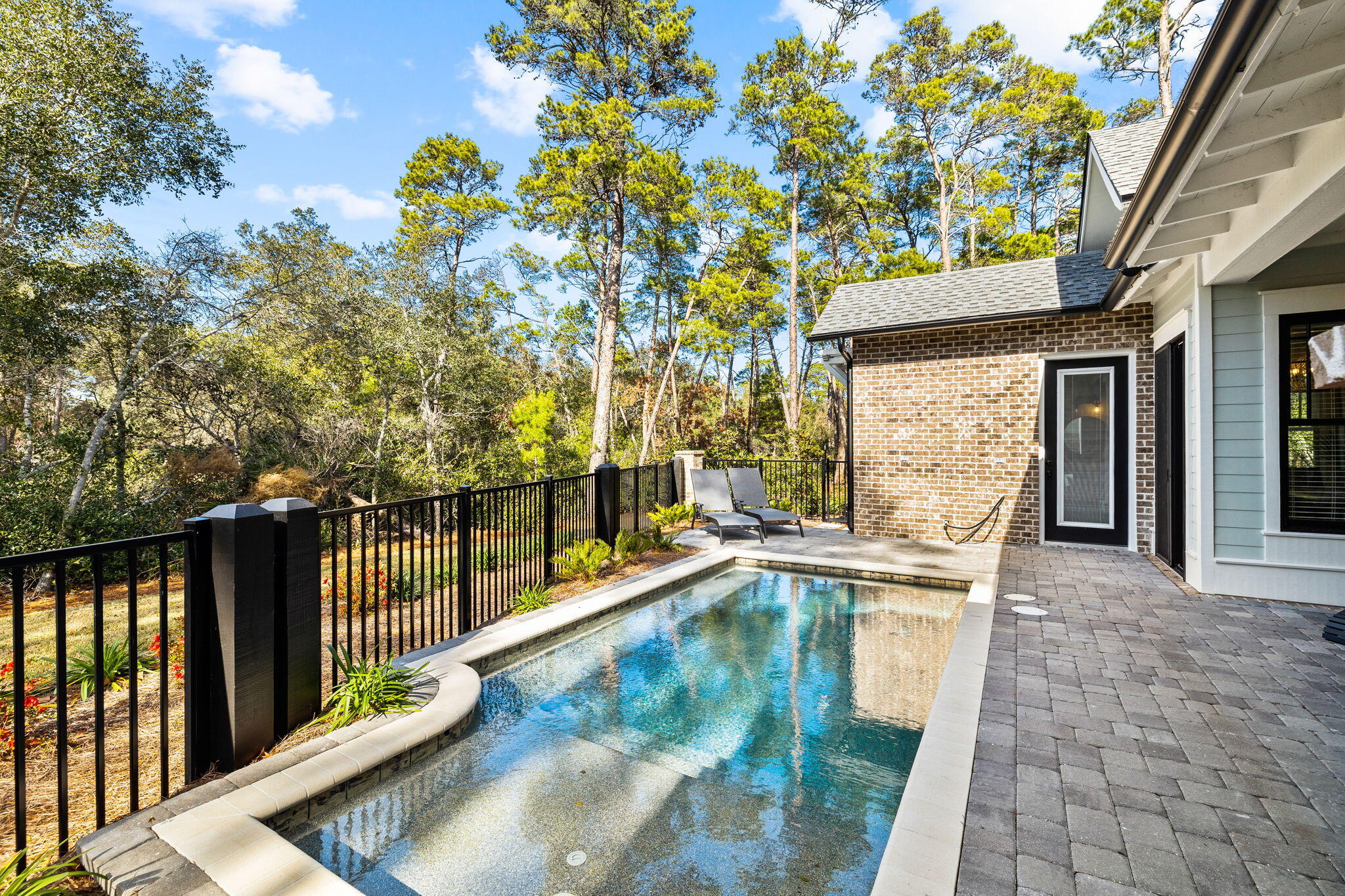 Wild Heron - Residential