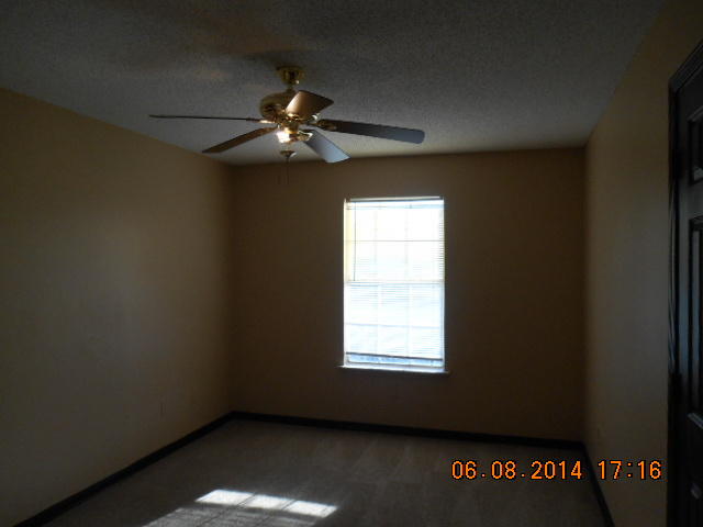 SEA LARK LANDING - Residential Lease