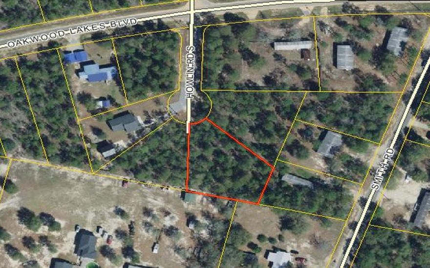 Seller has no history on this lot. Believed to allow single family or mobile home but should be verified by buyers.