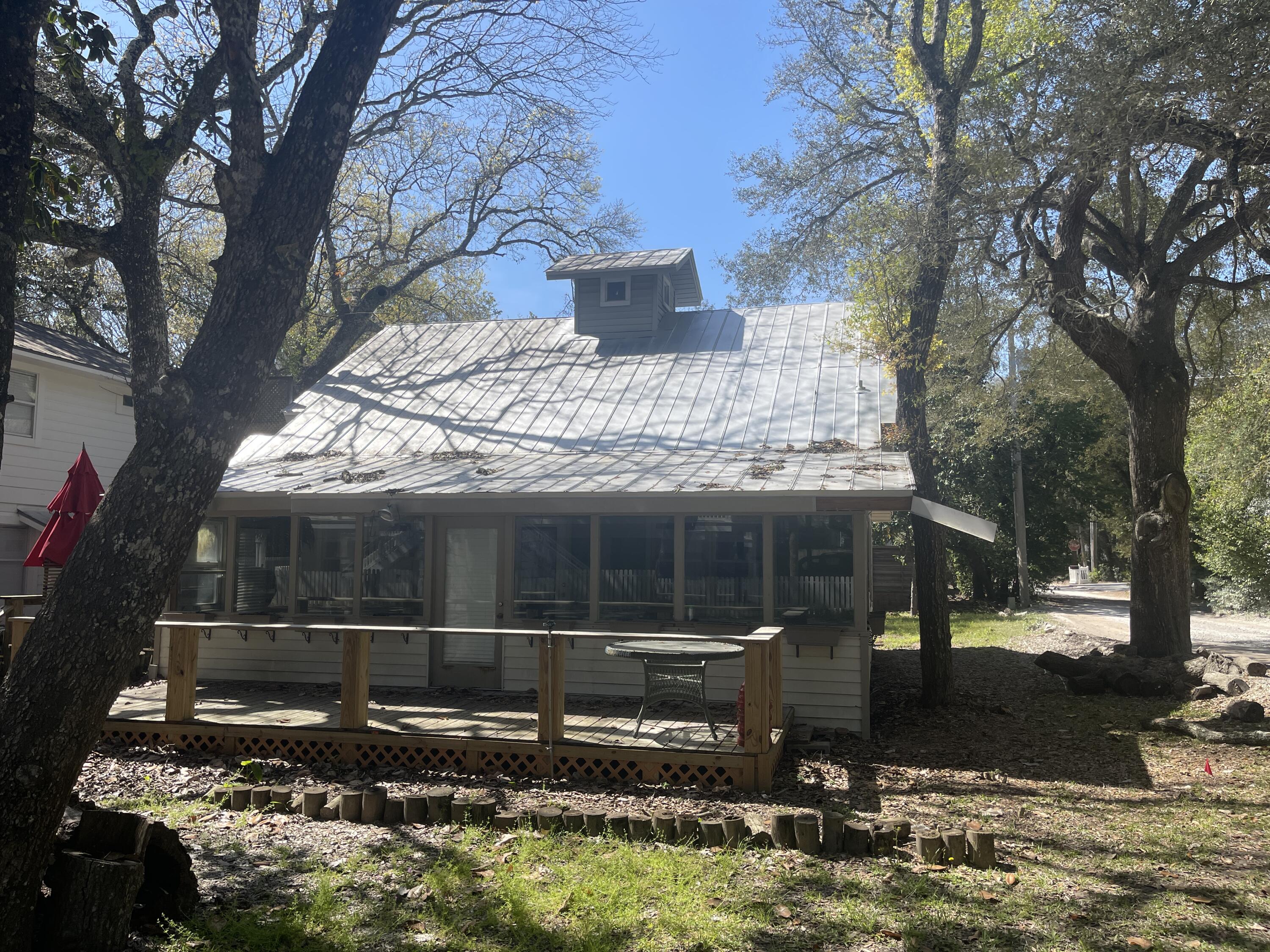 SEAGROVE 1ST ADDN - Residential