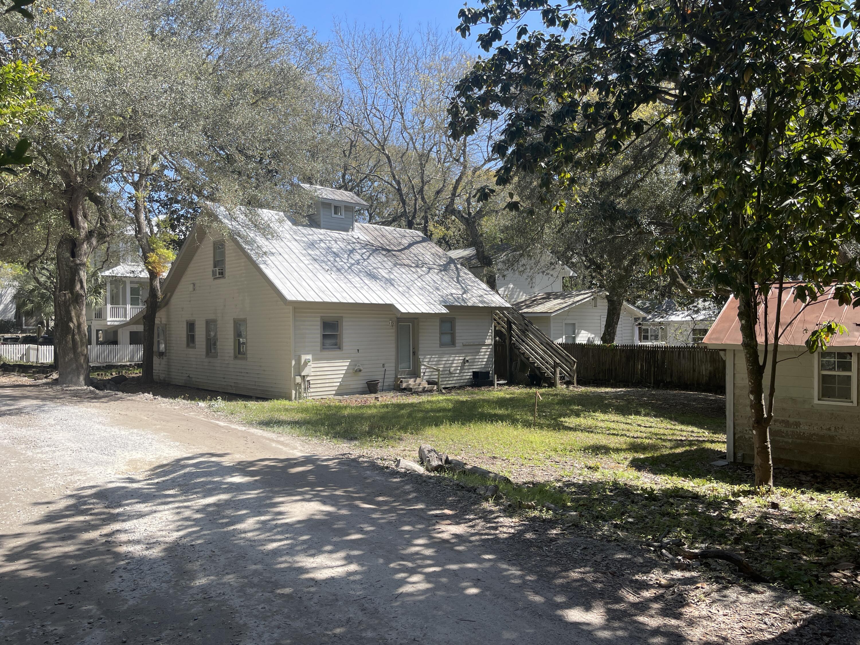 SEAGROVE 1ST ADDN - Residential