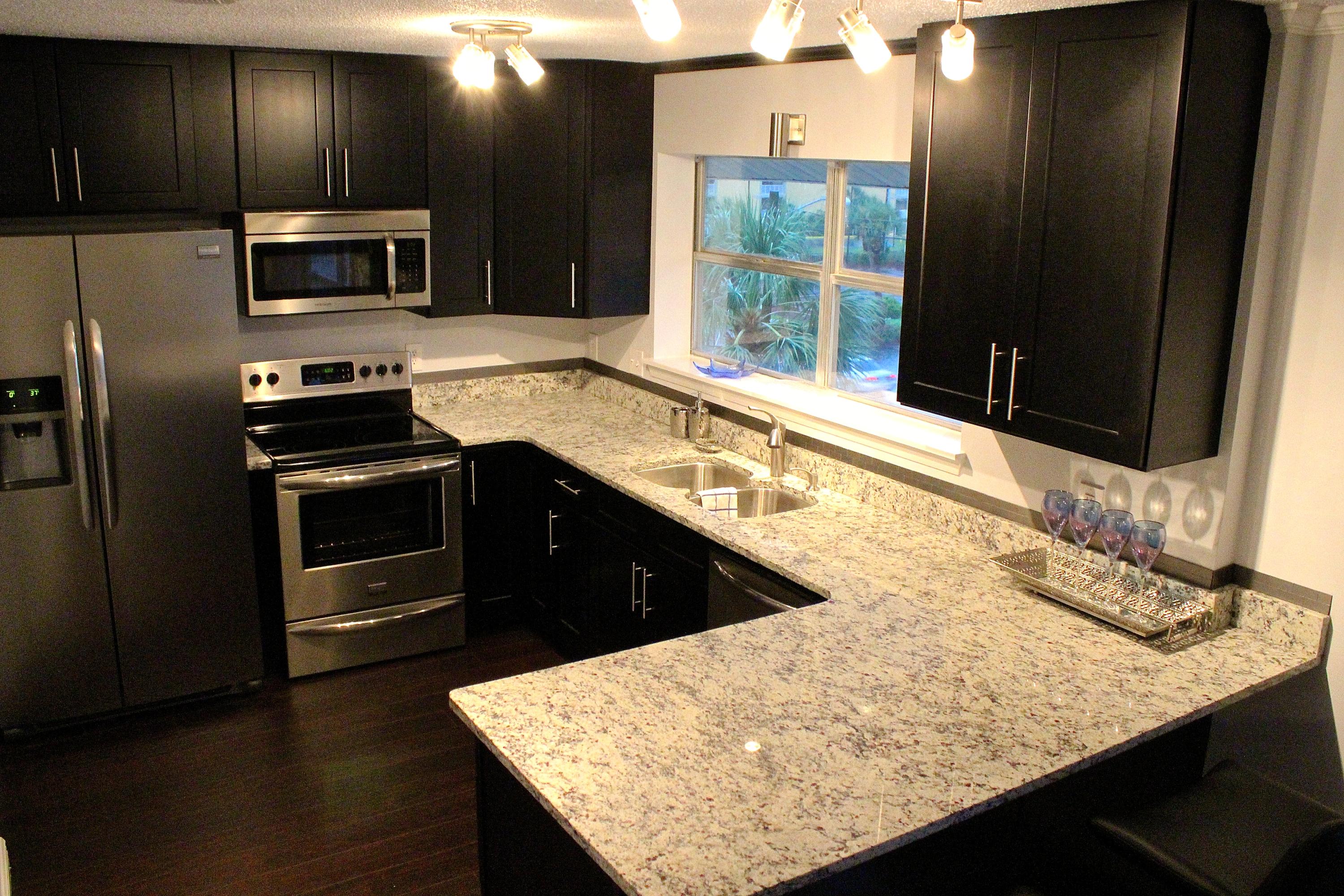 ISLAND GARDENS CONDO - Residential Lease