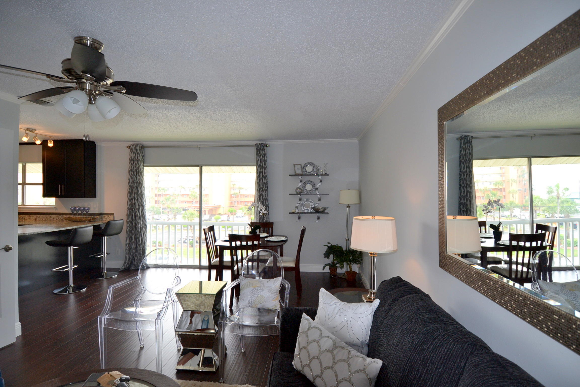 ISLAND GARDENS CONDO - Residential Lease