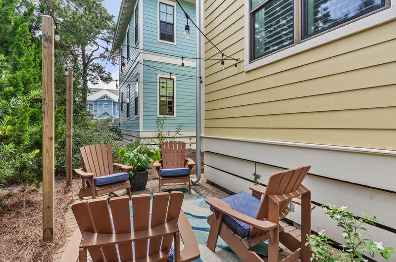 LAKESIDE AT BLUE MOUNTAIN BEACH - Residential