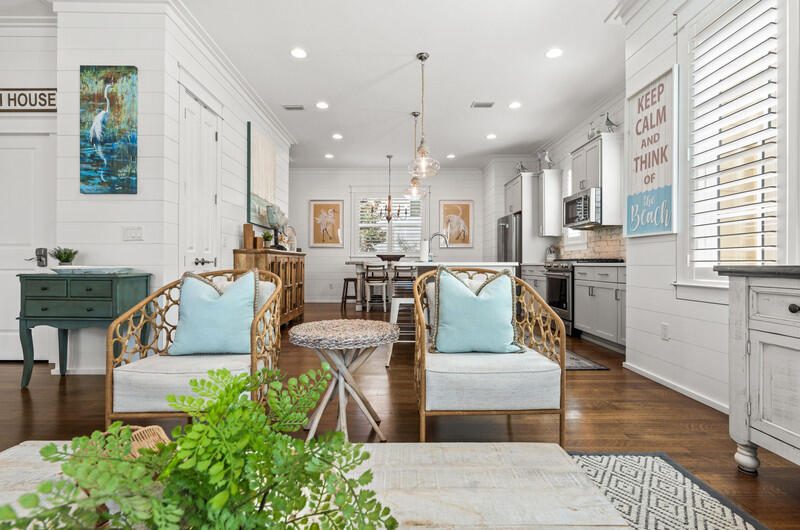 LAKESIDE AT BLUE MOUNTAIN BEACH - Residential