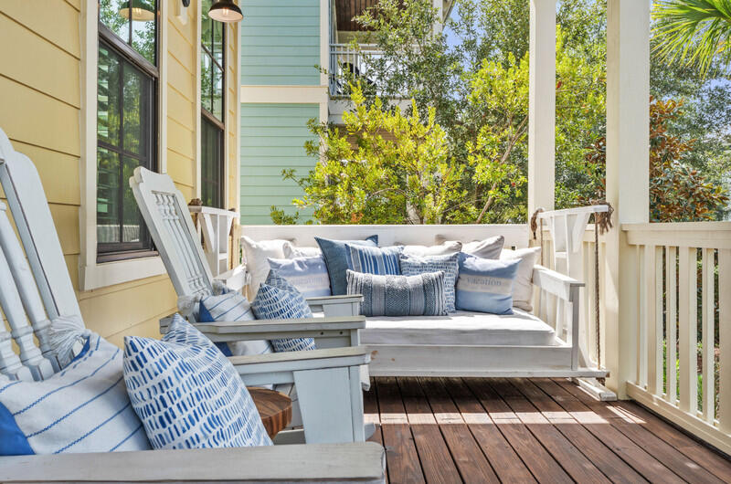 LAKESIDE AT BLUE MOUNTAIN BEACH - Residential
