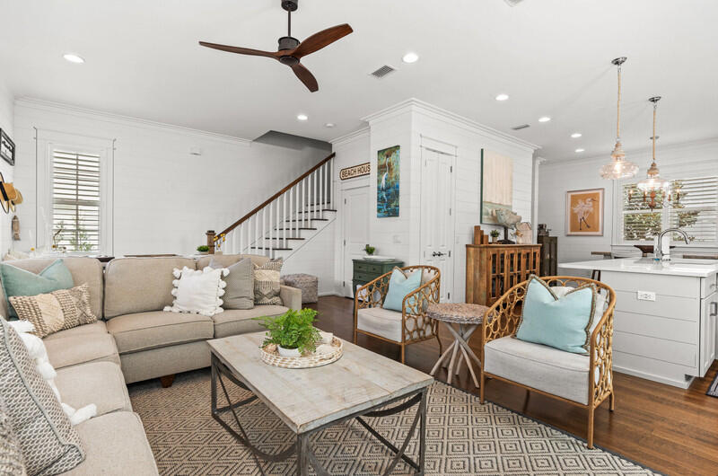 LAKESIDE AT BLUE MOUNTAIN BEACH - Residential