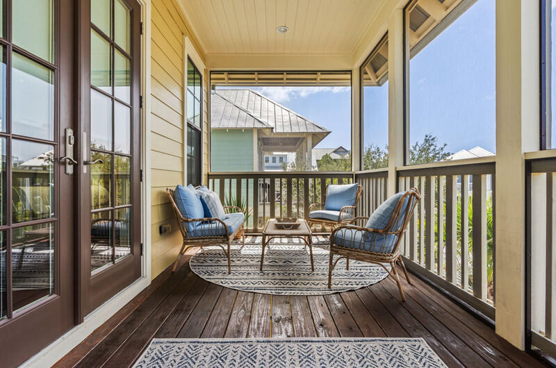 LAKESIDE AT BLUE MOUNTAIN BEACH - Residential