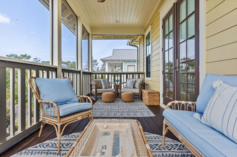 LAKESIDE AT BLUE MOUNTAIN BEACH - Residential