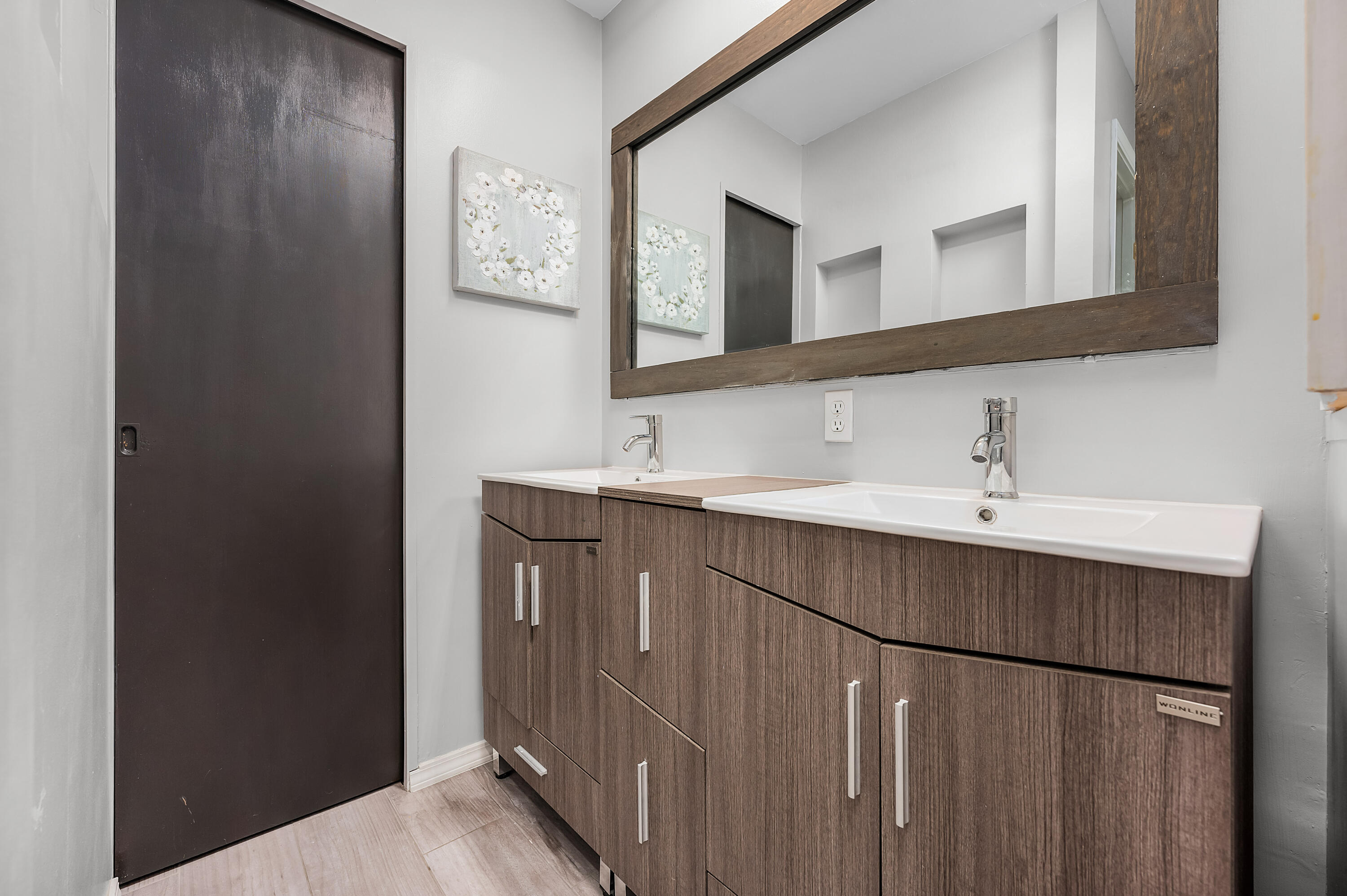 NONESUCH WAY - Residential