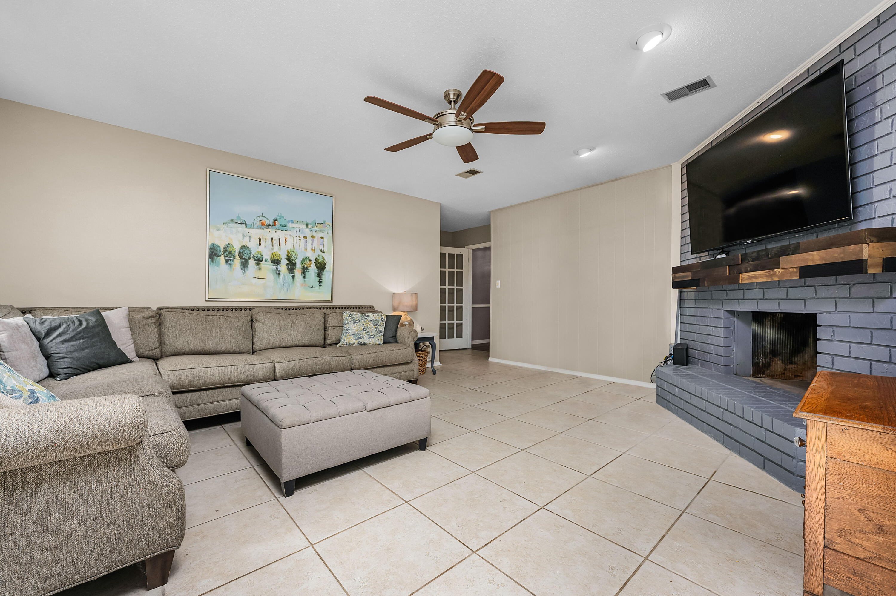 NONESUCH WAY - Residential