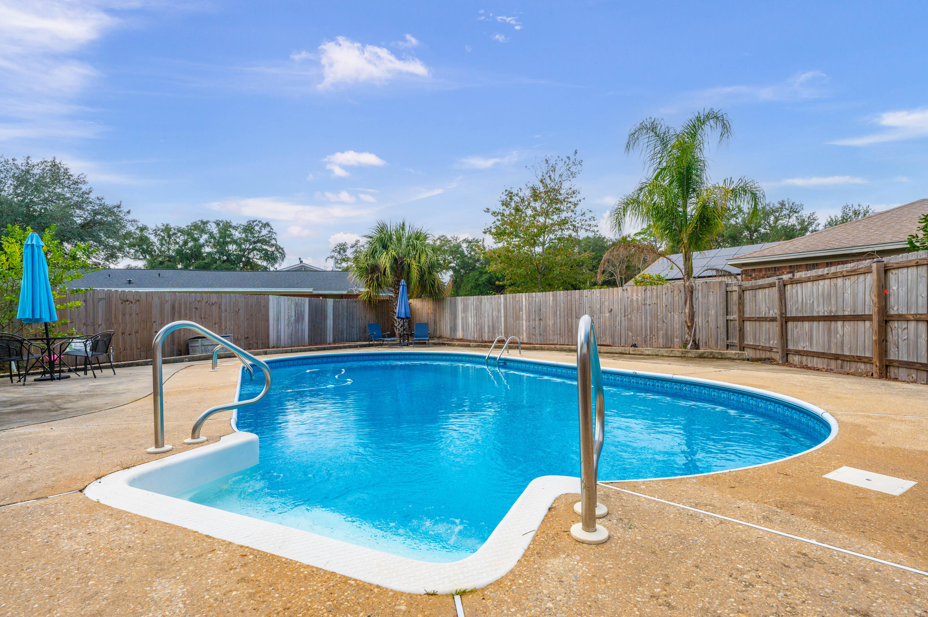 NONESUCH WAY - Residential