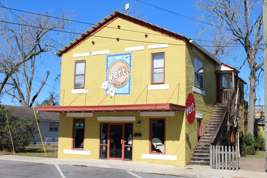 Prime 2-Story Commercial Building in Historic Downtown Crestview.Exceptional opportunity to own a two-story commercial building located in the heart of historic downtown Crestview. This prime location offers outstanding visibility, steady foot traffic, and close proximity to local shops, restaurants, and professional offices. The first floor provides excellent space for retail, office, restaurant, or boutique use. Upstairs features a 2-bedroom apartment, creating immediate income potential or a convenient live-work opportunity. The residential unit includes separate electric and water meters, along with its own A/C system, offering flexibility for tenants and ease of management. Positioned in one of the most desirable business districts in the area.  Don't miss this opportunity!