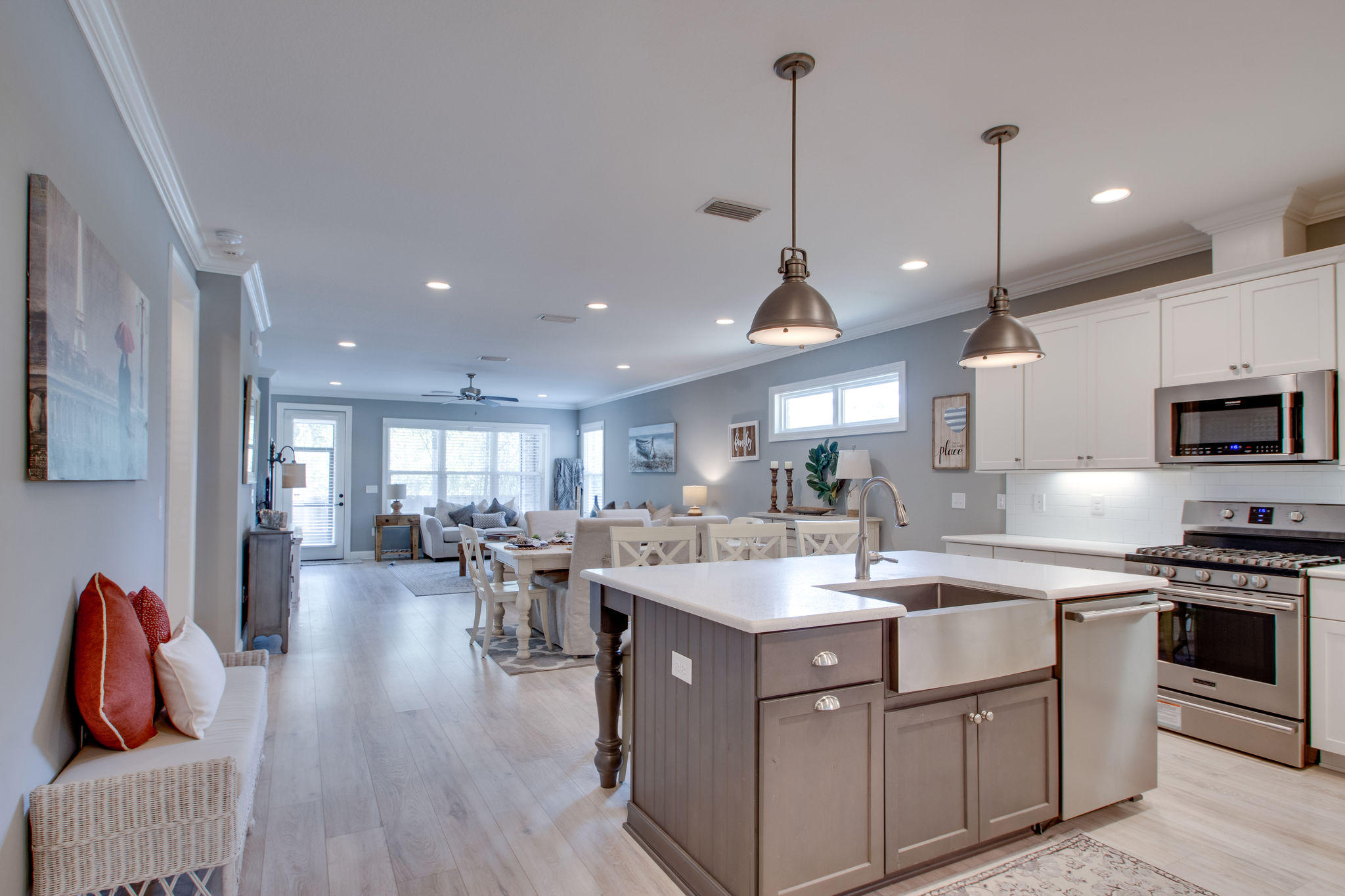 HAMMOCK BAY - Residential