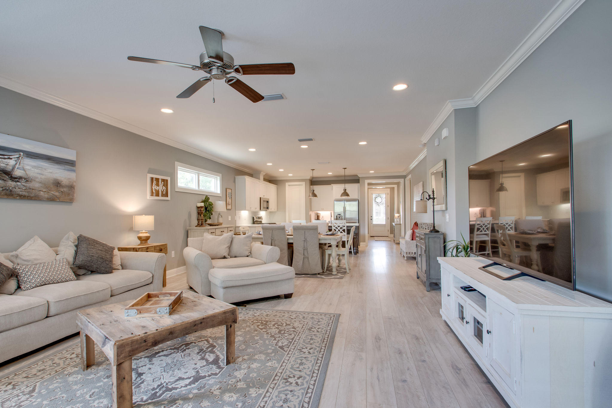 HAMMOCK BAY - Residential