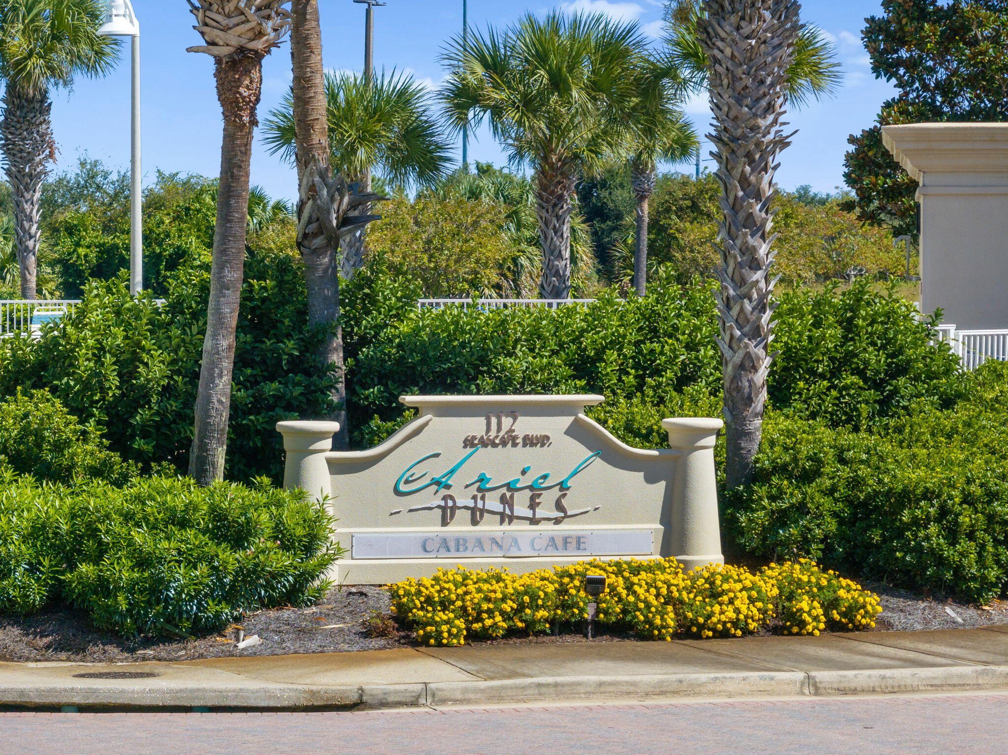 ARIEL DUNES - Residential