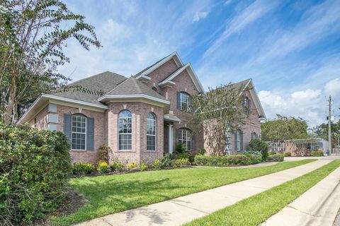 A home in Fort Walton Beach