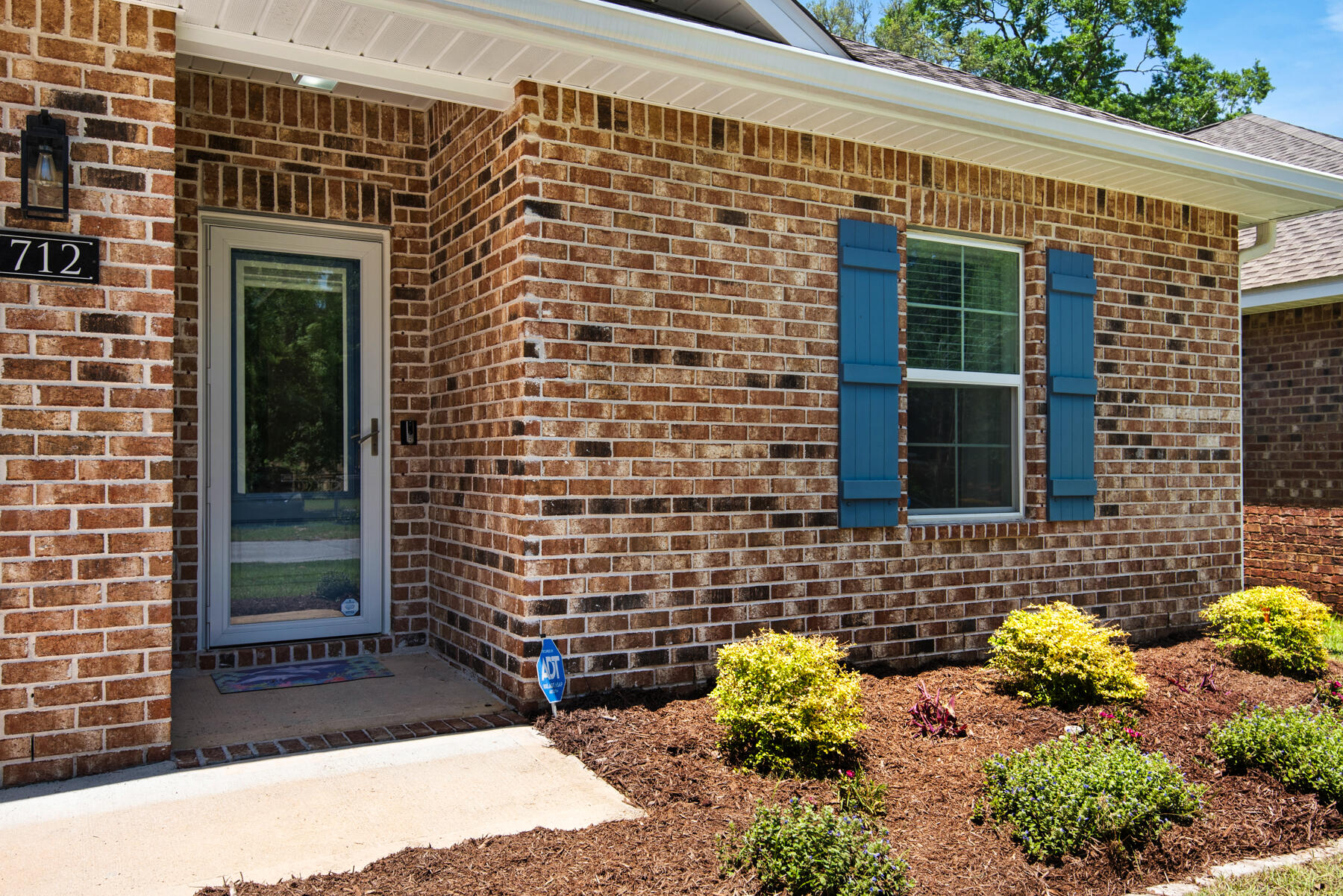 HELMS & ALLEN - Residential