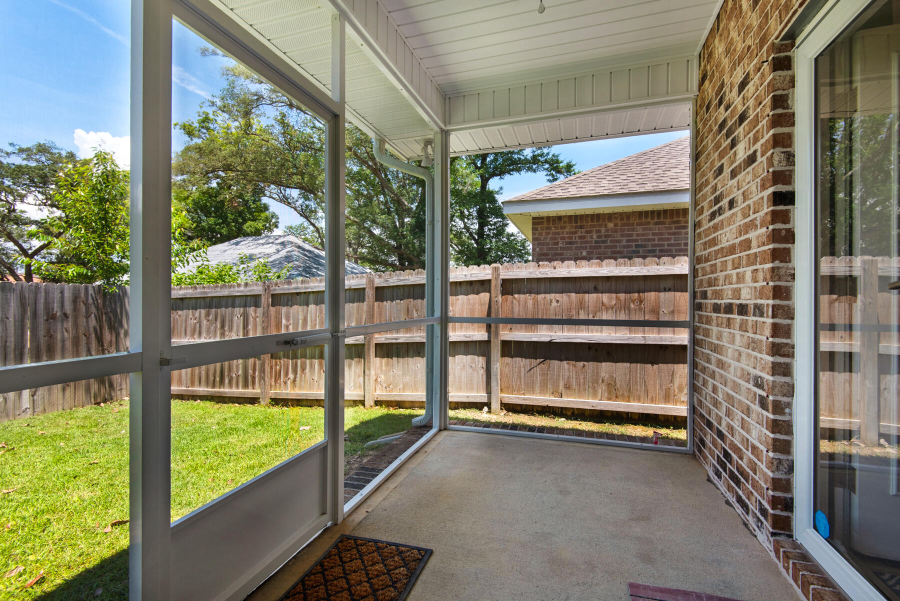 HELMS & ALLEN - Residential