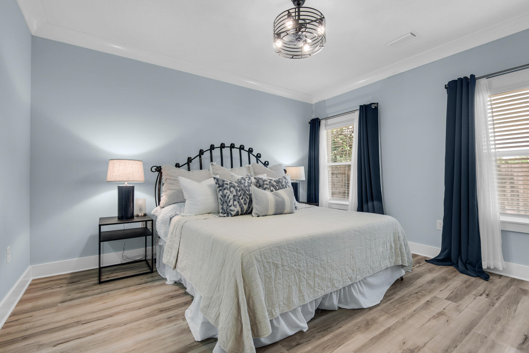 HELMS & ALLEN - Residential