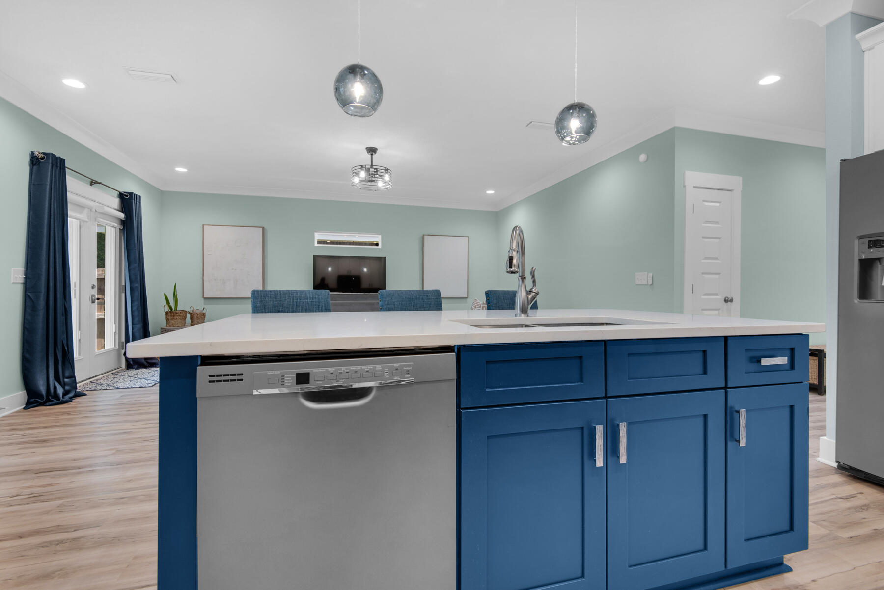 HELMS & ALLEN - Residential