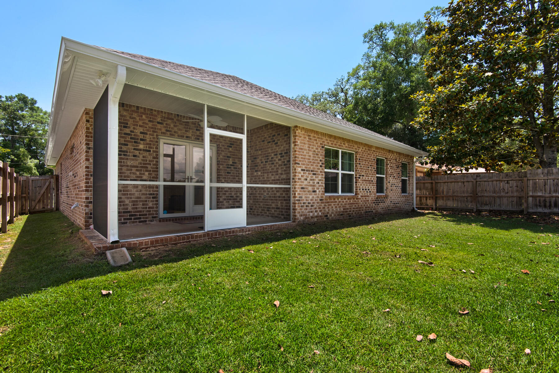 HELMS & ALLEN - Residential