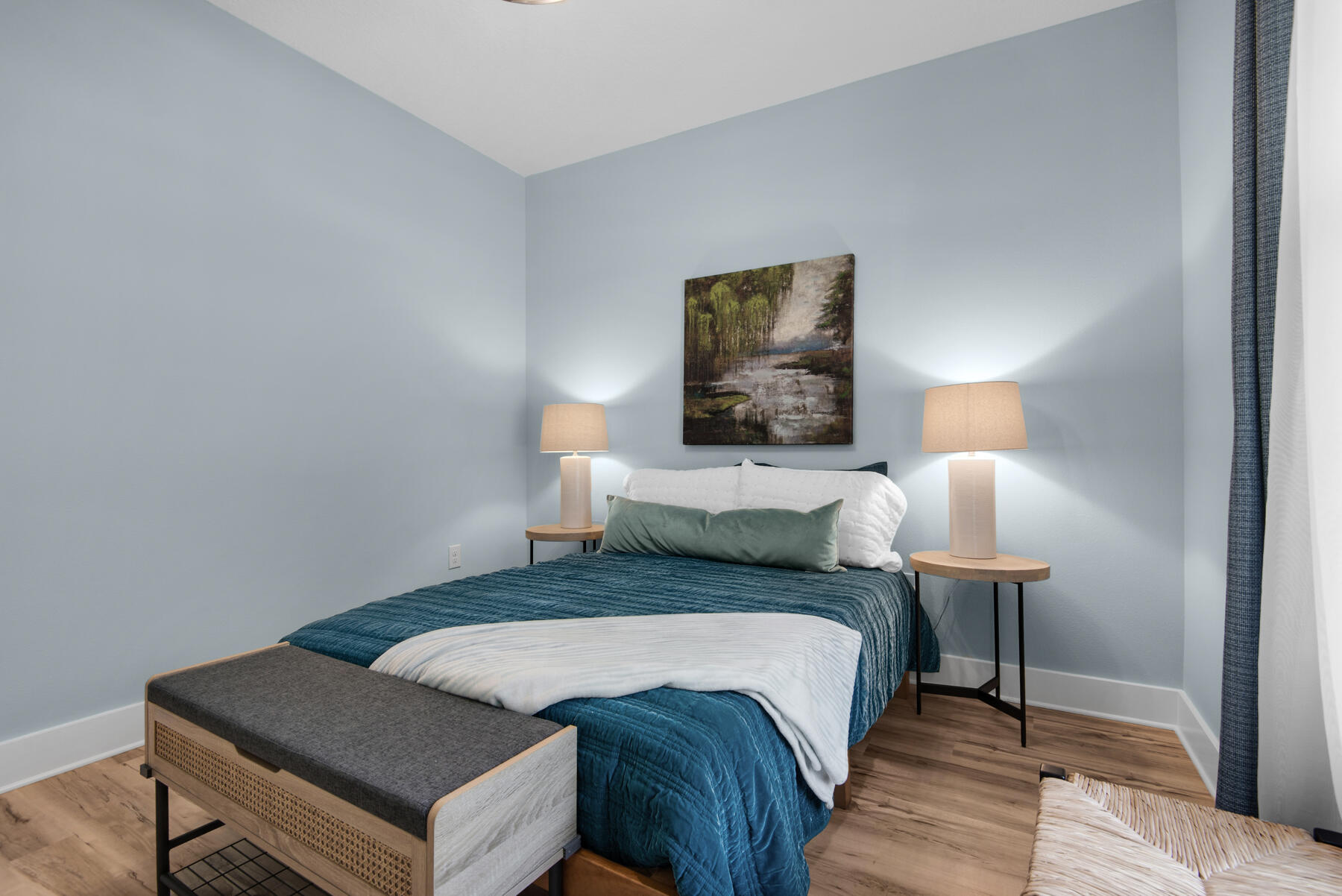 HELMS & ALLEN - Residential