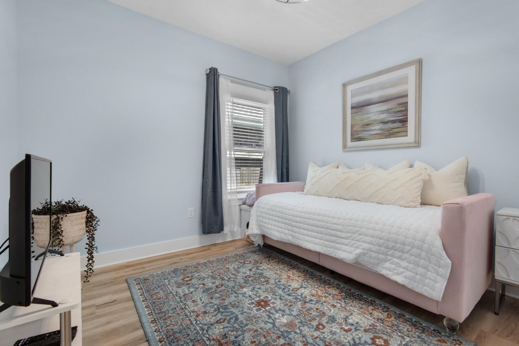 HELMS & ALLEN - Residential