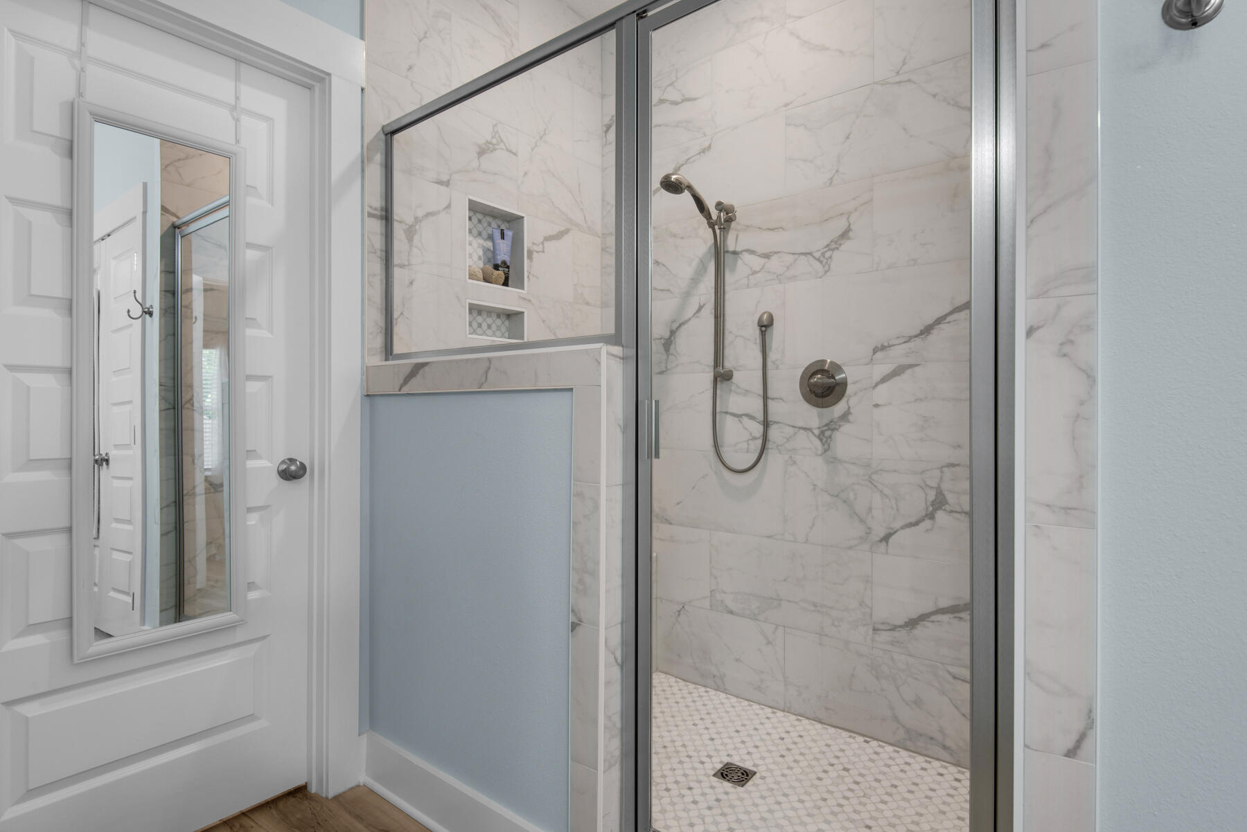 HELMS & ALLEN - Residential