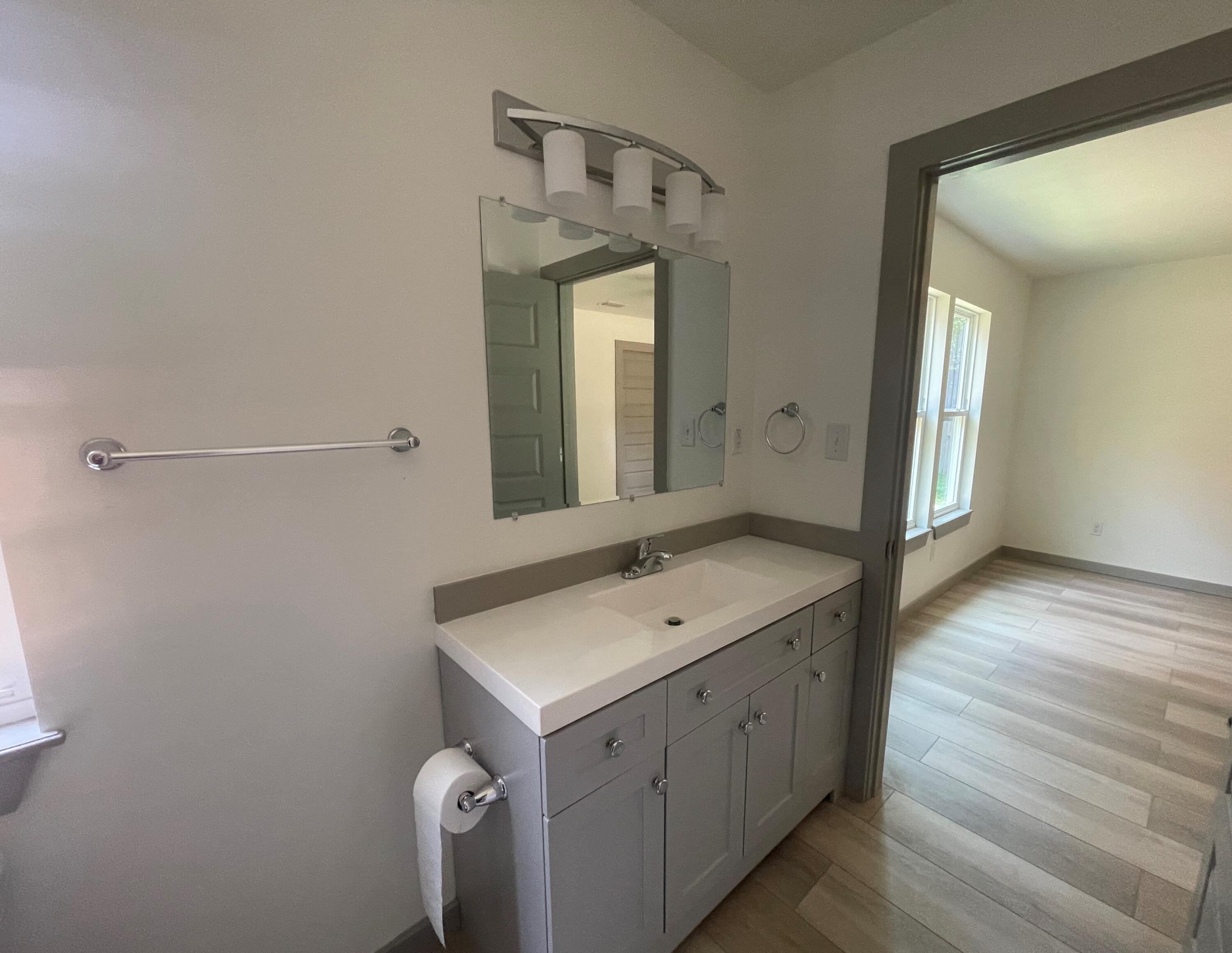 CRESTVIEW - Residential Lease