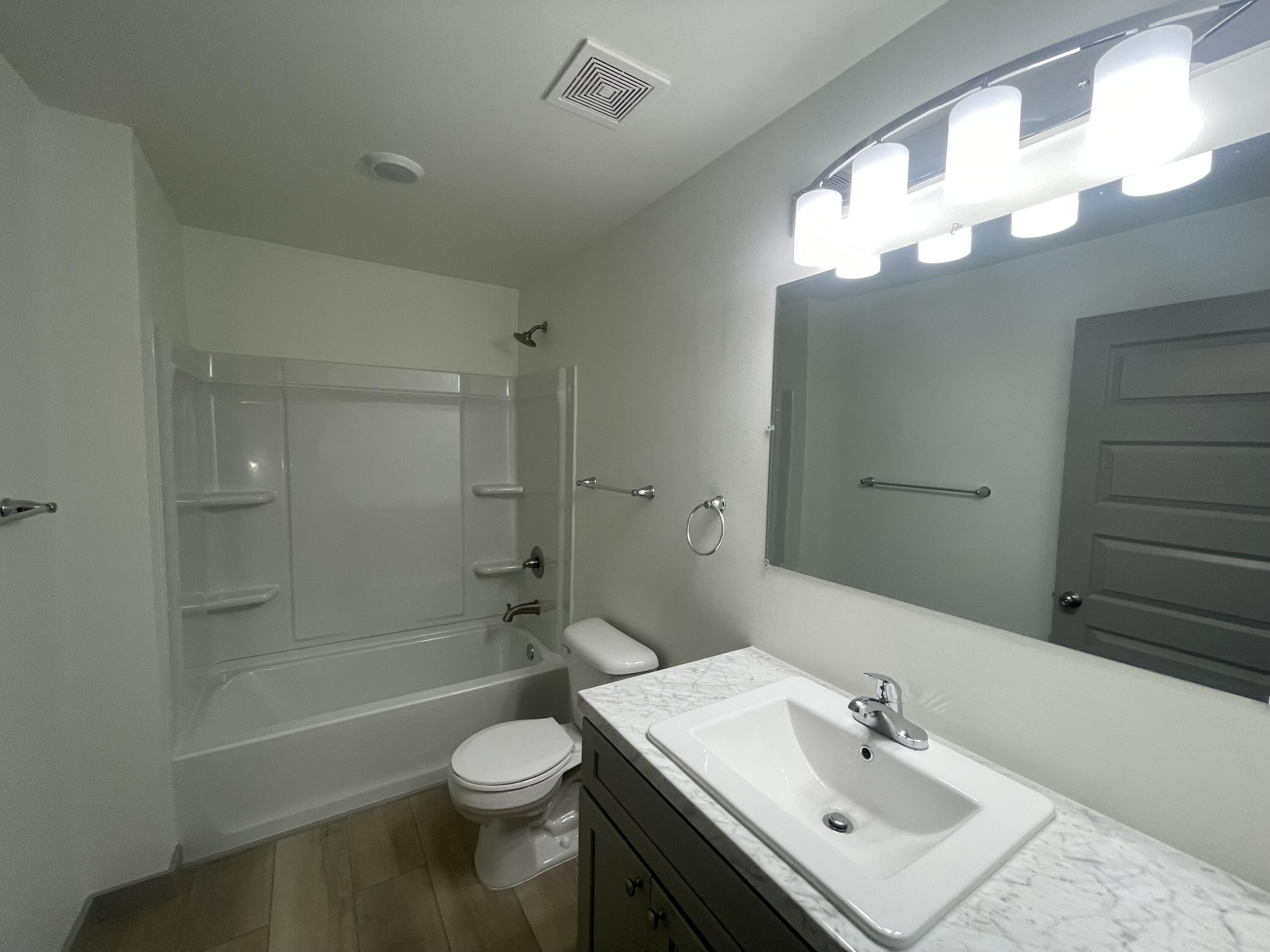 CRESTVIEW - Residential Lease