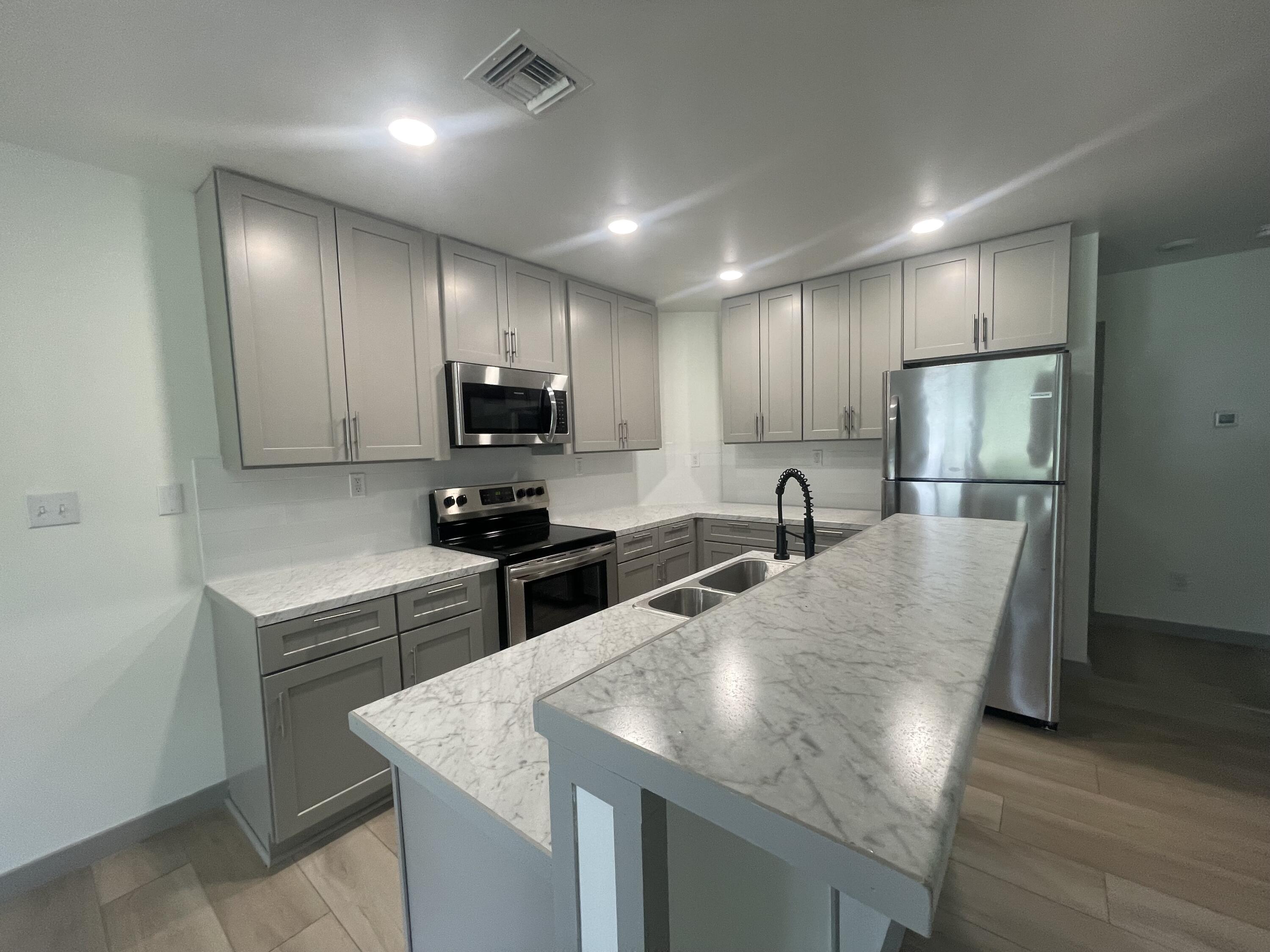 CRESTVIEW - Residential Lease