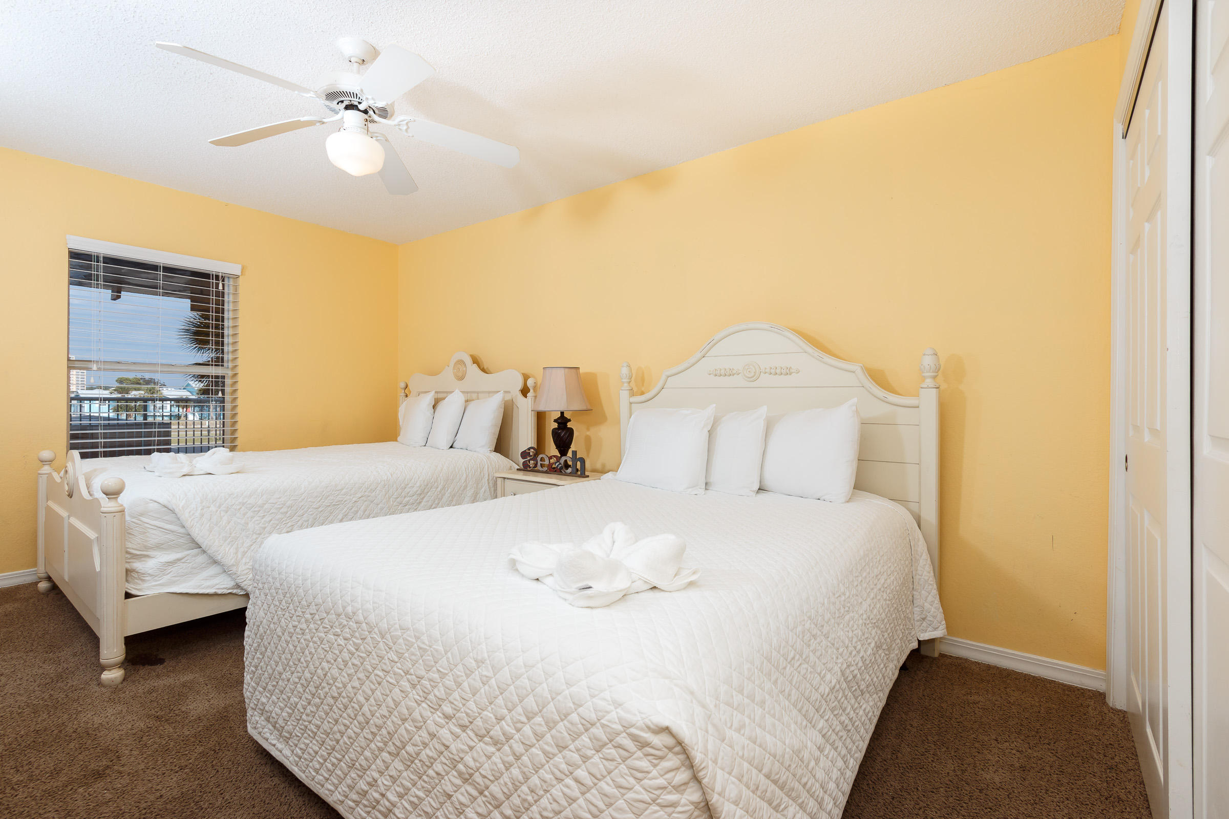 ISLANDER BEACH RESORT PH 2 - Residential