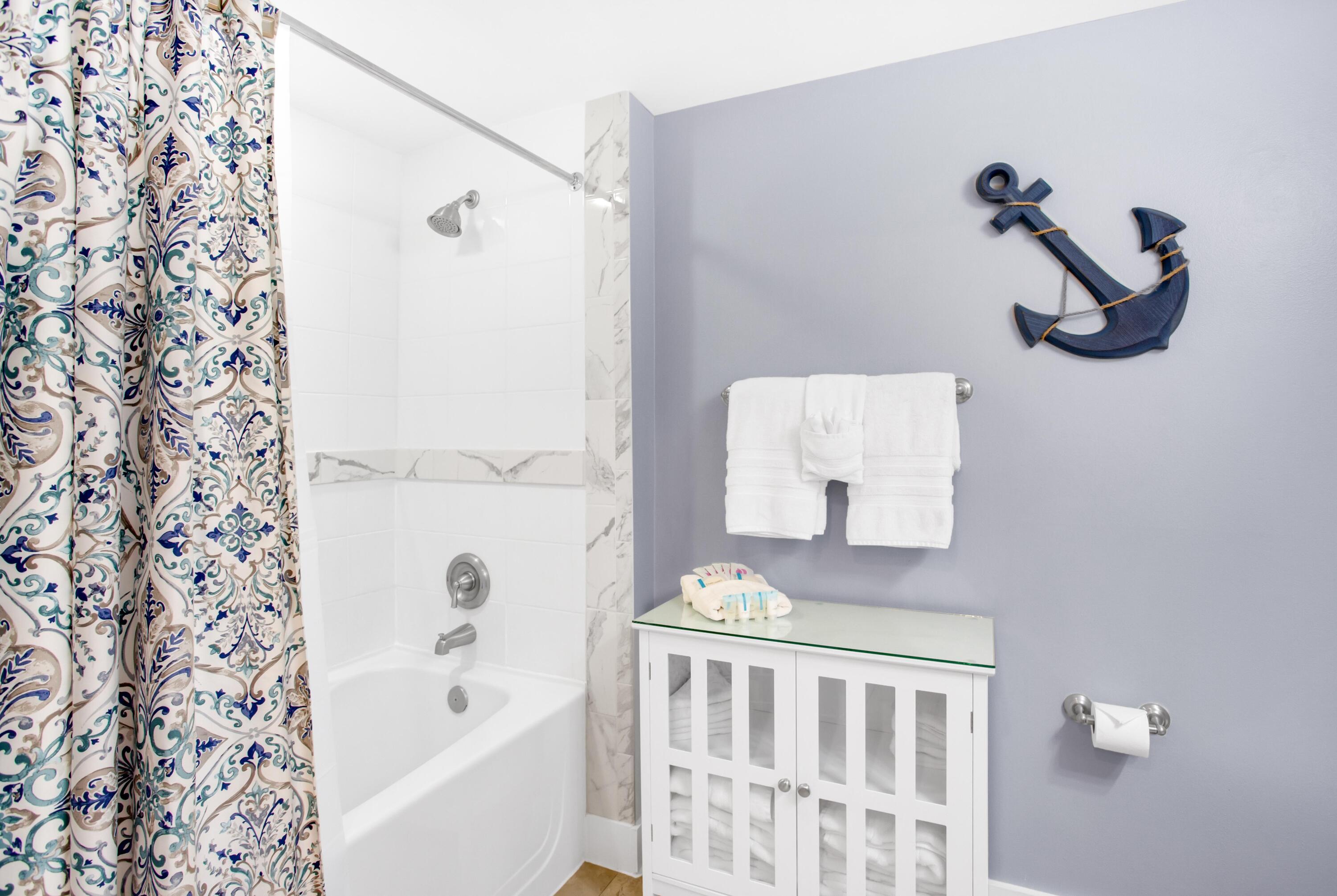 Pilot House - Residential