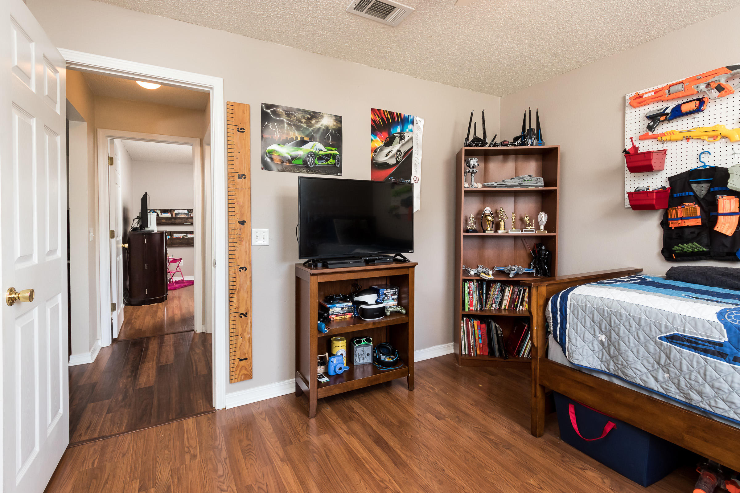 NORTHVIEW EST 7TH ADD - Residential