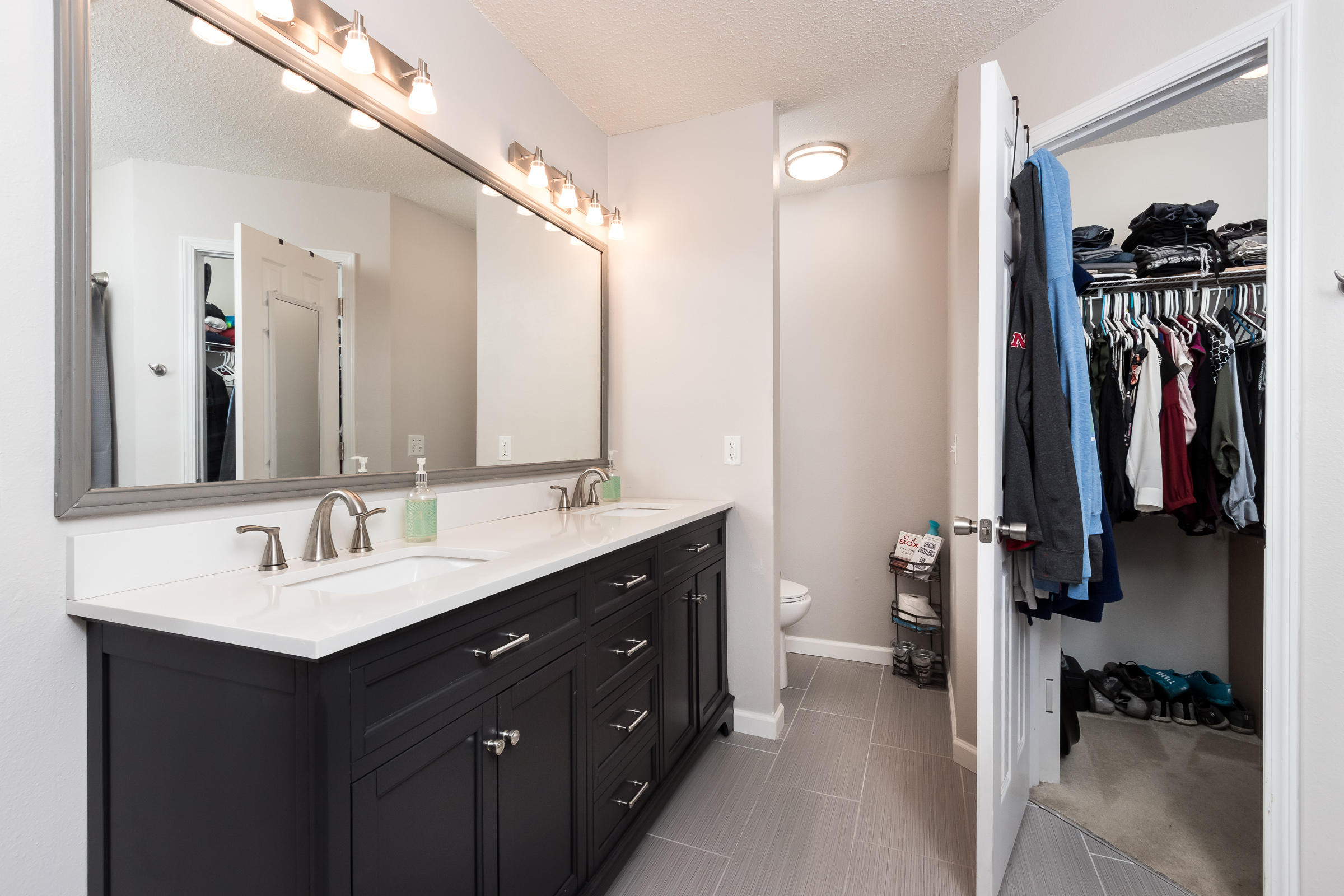 NORTHVIEW EST 7TH ADD - Residential