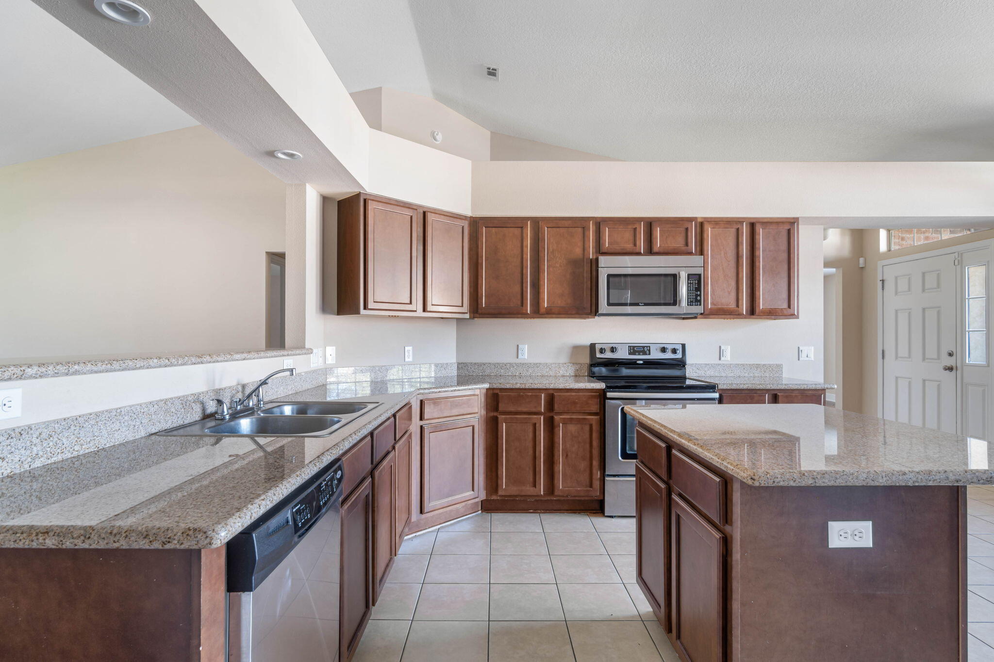 DUGGAN POND ESTATES - Residential
