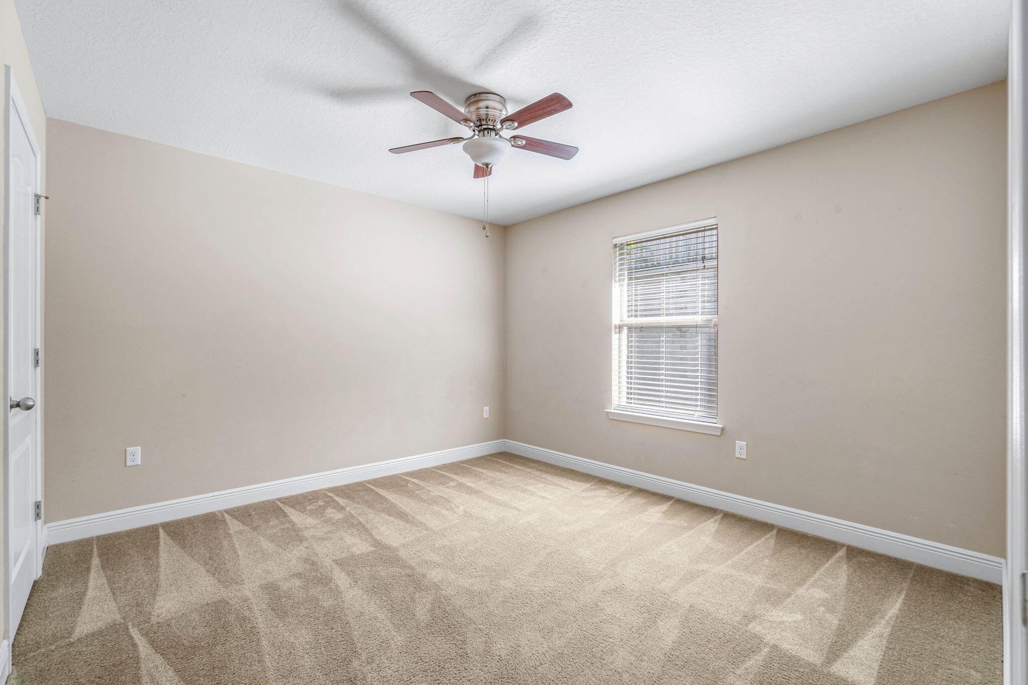 DUGGAN POND ESTATES - Residential