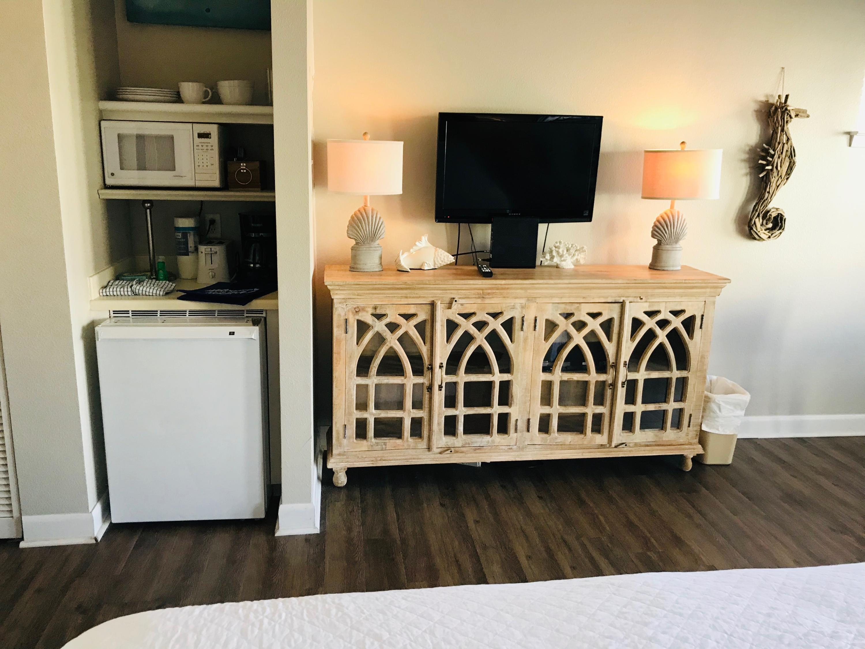 INN AT GULF PLACE - Residential