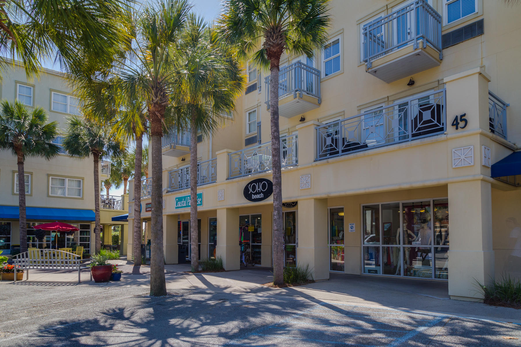 INN AT GULF PLACE - Residential